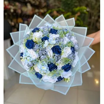 Mavi Pıtırcıklı İsteme &Ccedil;i&ccedil;eği