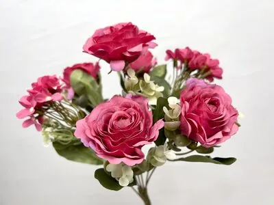 Pembe K&uuml;&ccedil;&uuml;k Şakayık