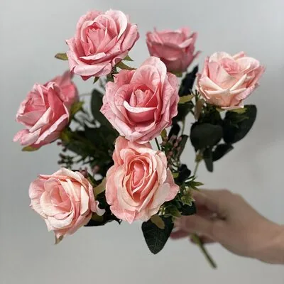 Pembe G&uuml;l Demeti