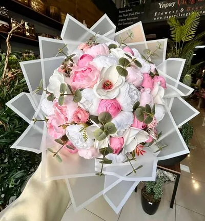 Pudra Pastel Tonlarda Nişan ve S&ouml;z &Ccedil;i&ccedil;eği