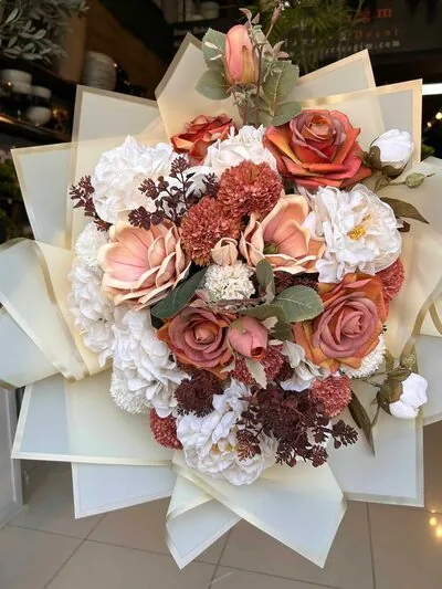 Pastel Tonlarda Yapay İsteme &Ccedil;i&ccedil;eği