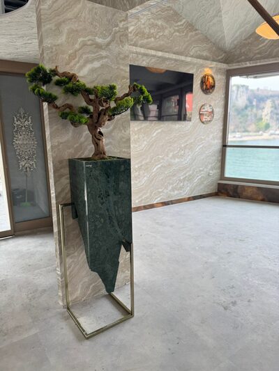 Mermer Saksılı Yapay Bonzai Ağacı Detay Fotoğrafı