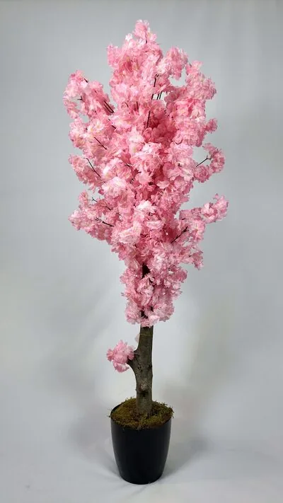 Pembe Yapay Bahar Dalı Ağacı Detay Fotoğrafı