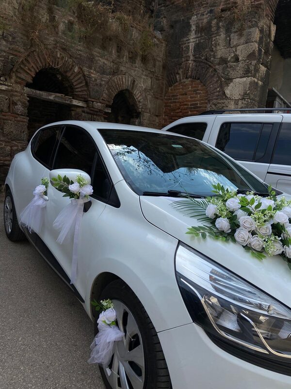 Beyaz Gül Araba Süsleme